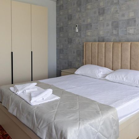 Gladzor Hotel Buitenkant foto